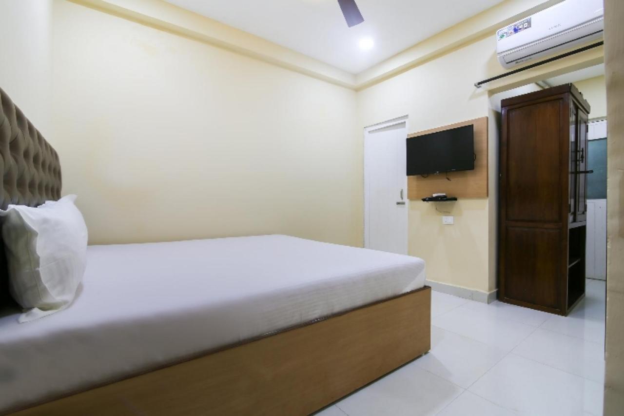 Hotel Prakrathi Residency Bangalore Exterior photo