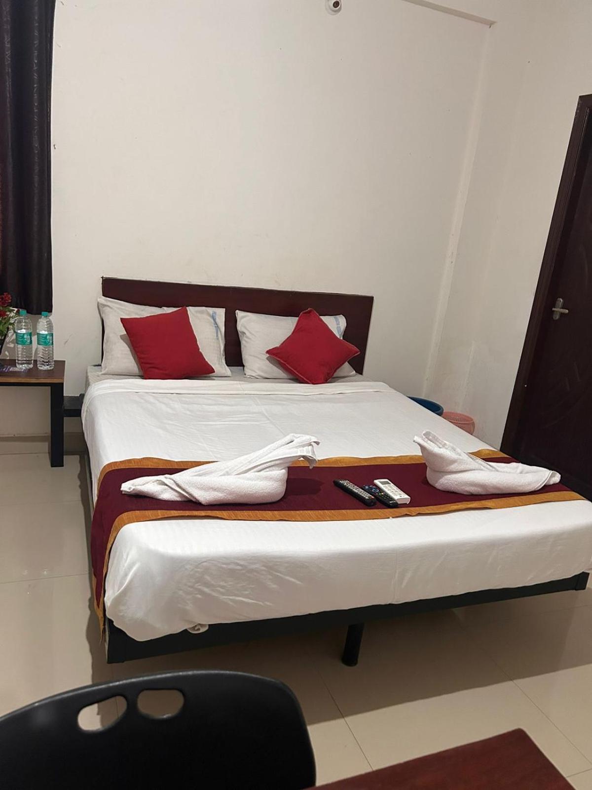 Hotel Prakrathi Residency Bangalore Exterior photo