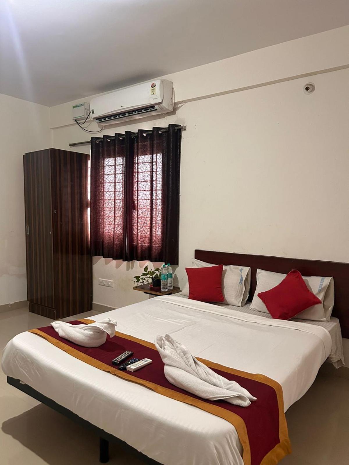 Hotel Prakrathi Residency Bangalore Exterior photo